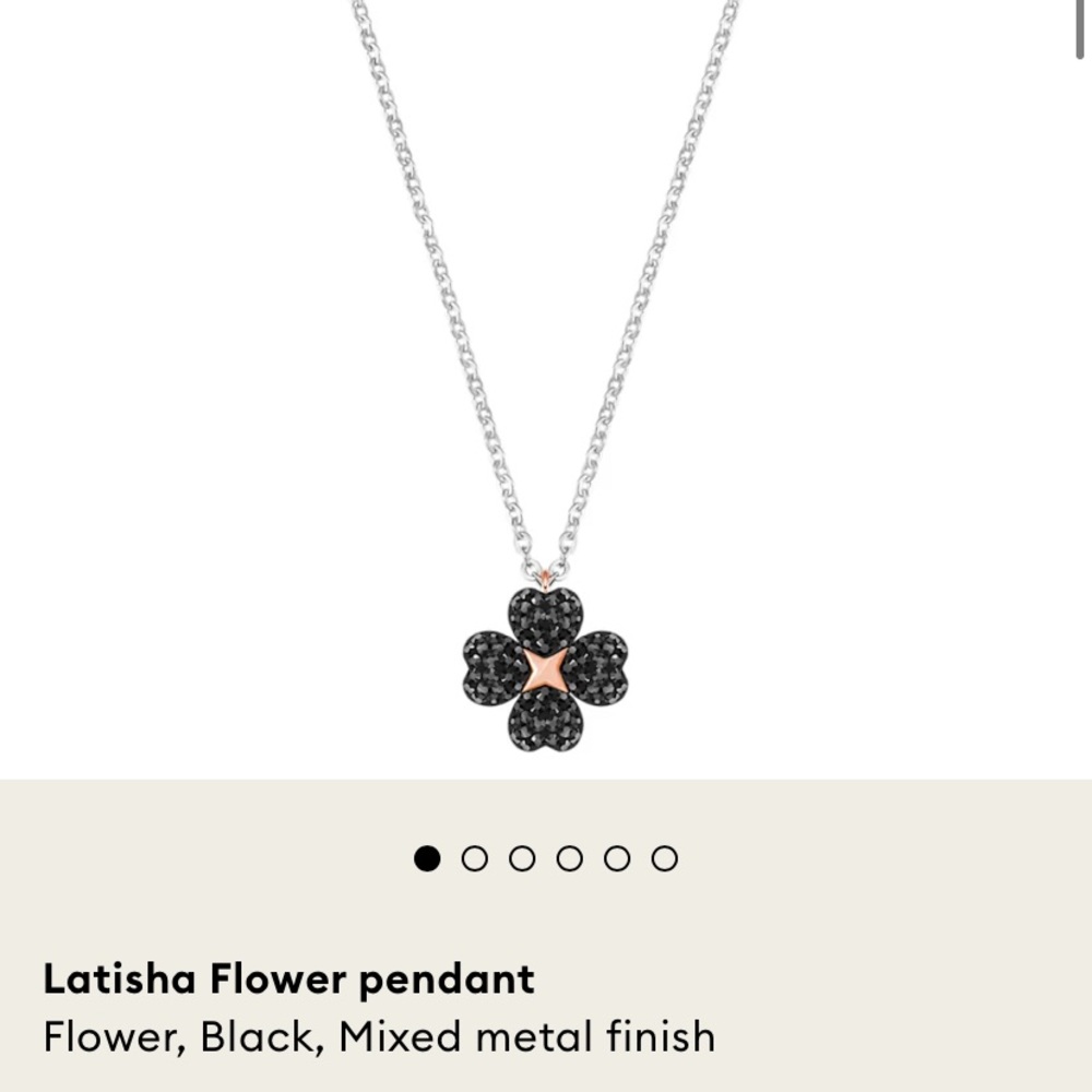 Swarovski Latisha Flower pendant White